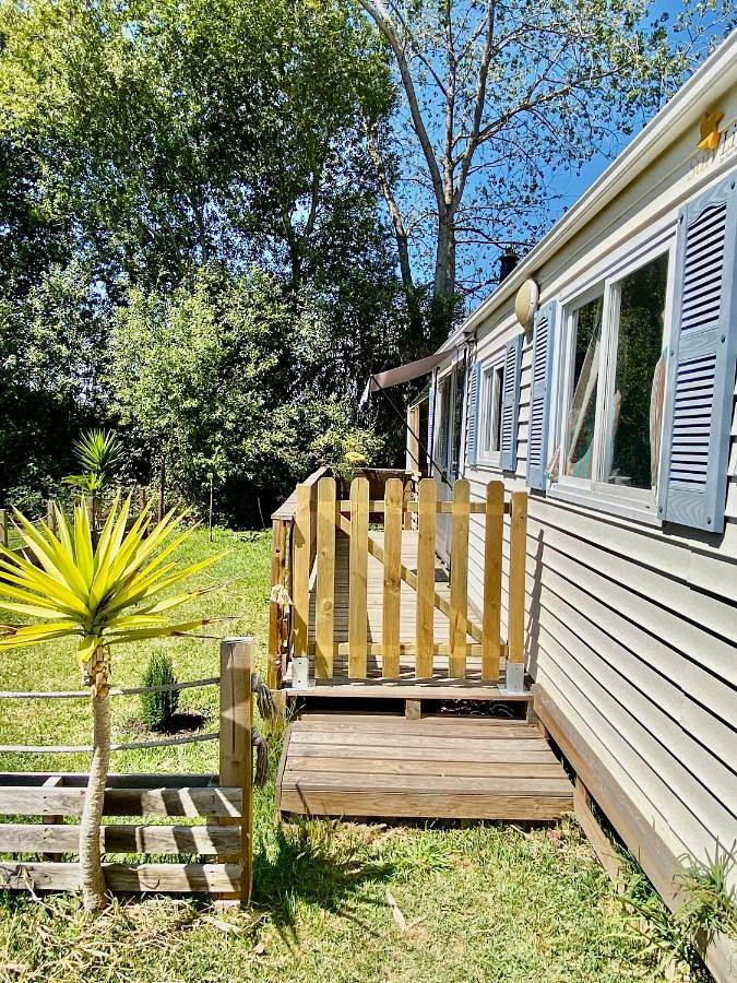 Bungalow with Garden View in Leiria District