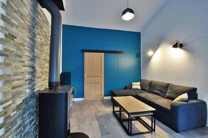 Location de vacances pour 6 personnes, avec terrasse à Saint-Laurent-sur-Sèvre