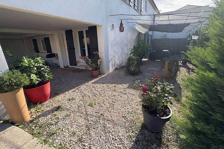 Gîte pour 4 personnes, avec jardin et terrasse