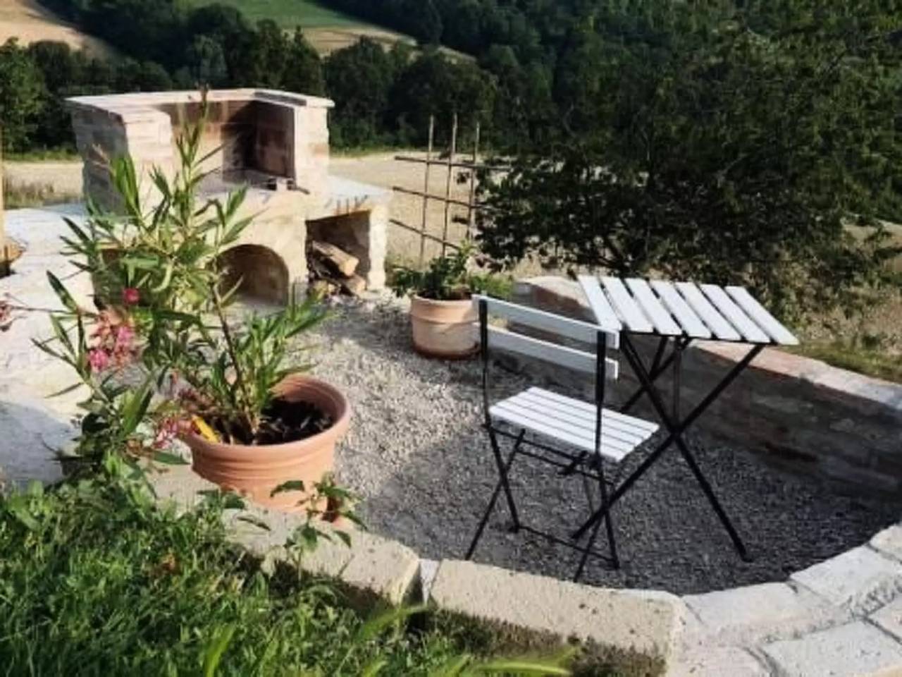 Casa 4 Persone in Bastia Mondovì, Langhe