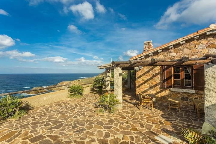 Villa für 4 Personen, mit Garten und Balkon, mit Haustier