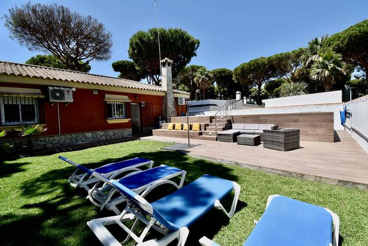 Chalet para 6 personas, con Jardín y Piscina en Chiclana de la Frontera