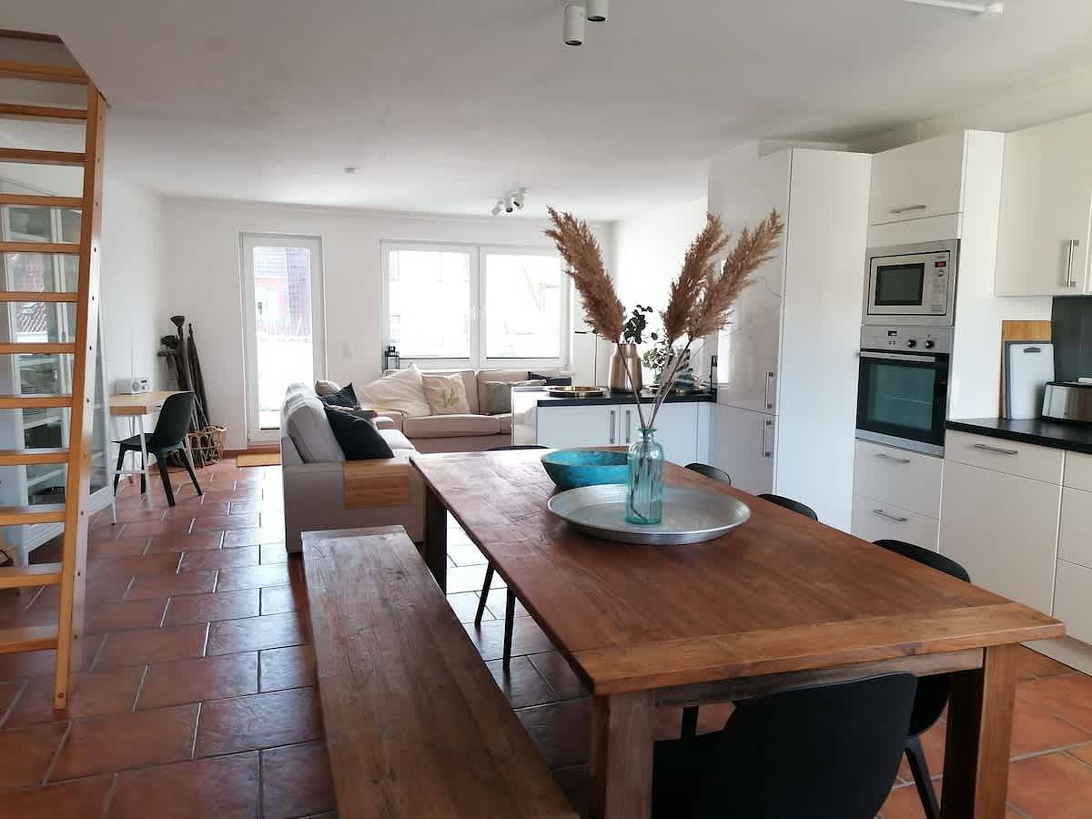 Entire apartment, Townhouse Wismar Upper Apartment with two terrace in Wismar, North-West Mecklenburg (Wismar region)