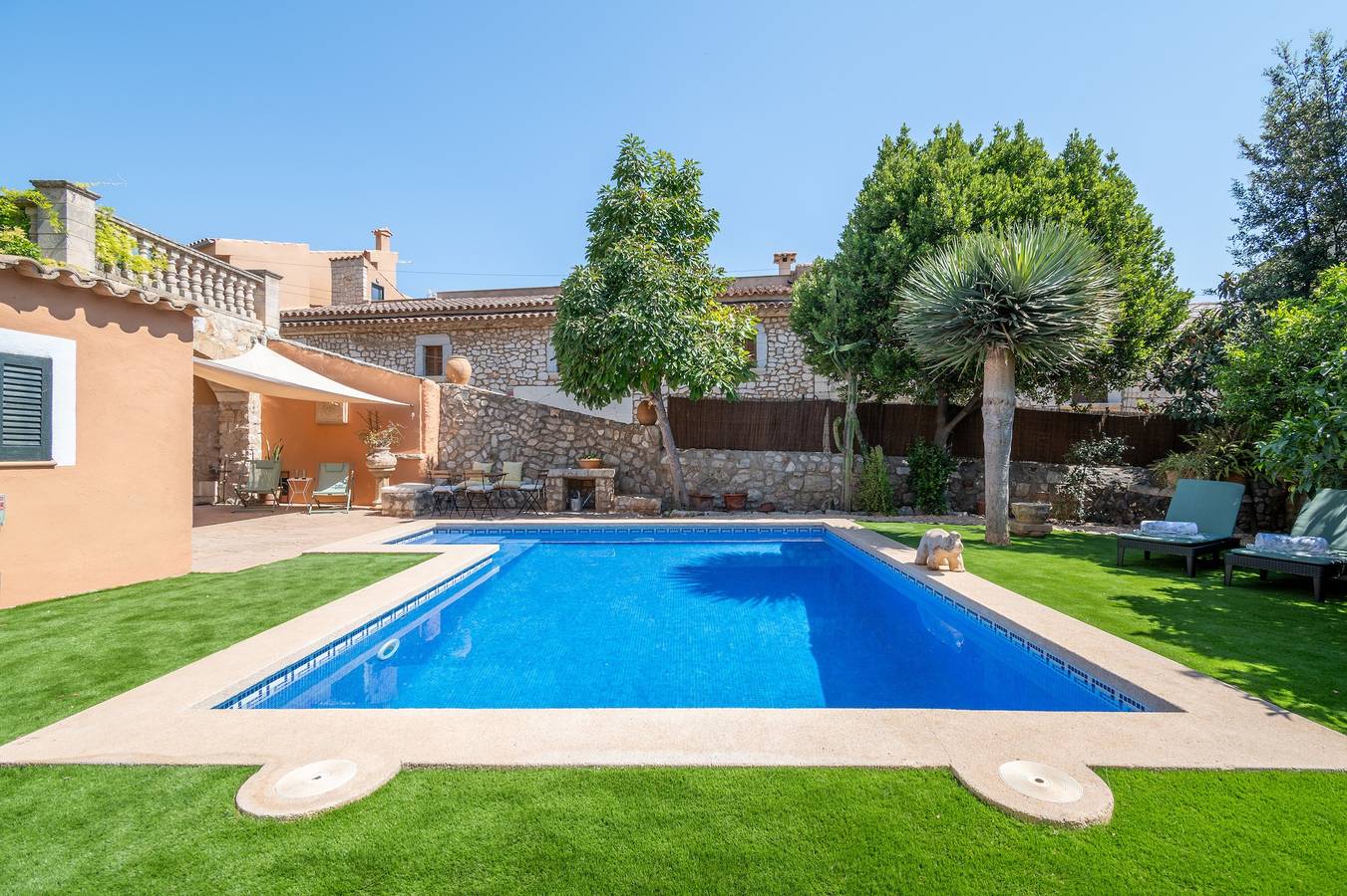 Holiday Home 'Ca'n Blanch' with Private Pool, Terrace and Wi-Fi in Biniamar, Selva
