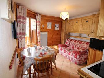 Gîte pour 4 personnes, avec balcon à Villard-sur-Doron