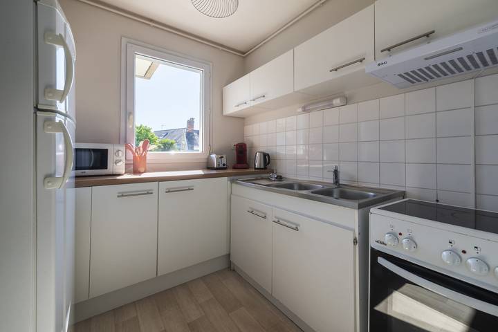 Gîte pour 4 personnes, avec jardin et balcon, adapté aux familles à Laval - 3