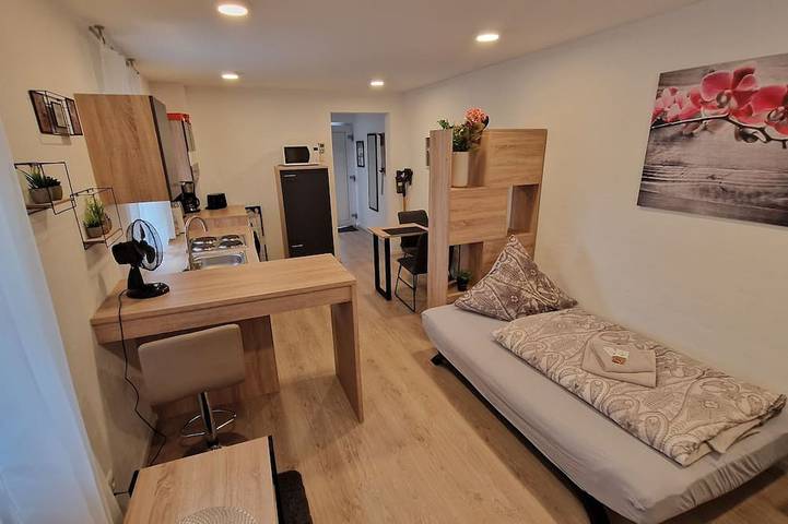 Ganze Wohnung, Appartement Küche, Wlan, Smart Tv, modern, 1 Doppelbett in Roding in Roding, Ostbayern