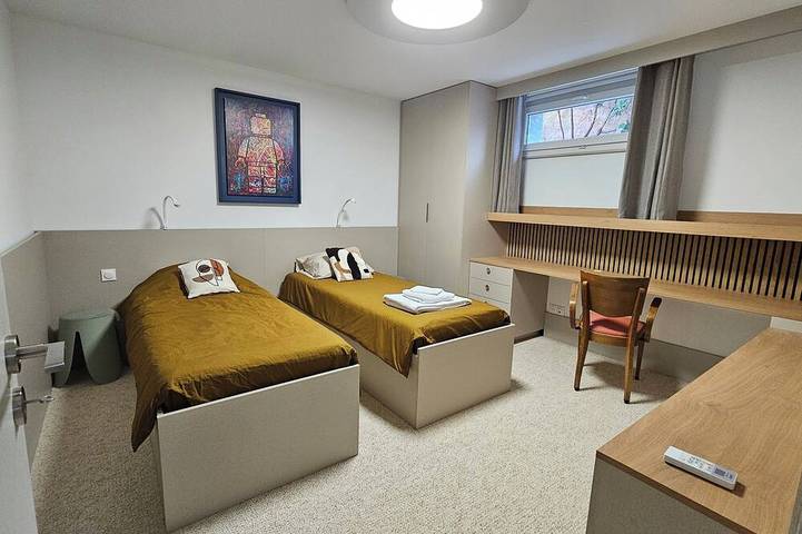 Location de vacances pour 6 personnes, avec jardin et terrasse à Saint-Mitre-les-Remparts - 4