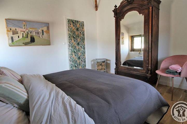 Location de vacances pour 10 personnes, avec piscine et jardin, animaux acceptés à Cogny - 4