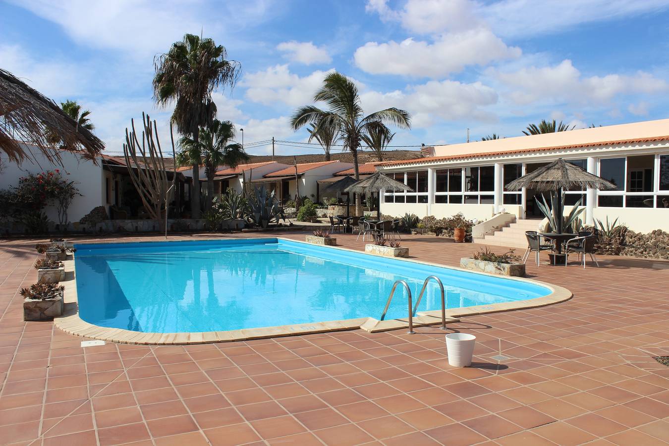 Entire holiday apartment, 1-Bed Bungalow Sleeps 2 - Spa Facilities - Terrace in El Jablito, La Oliva