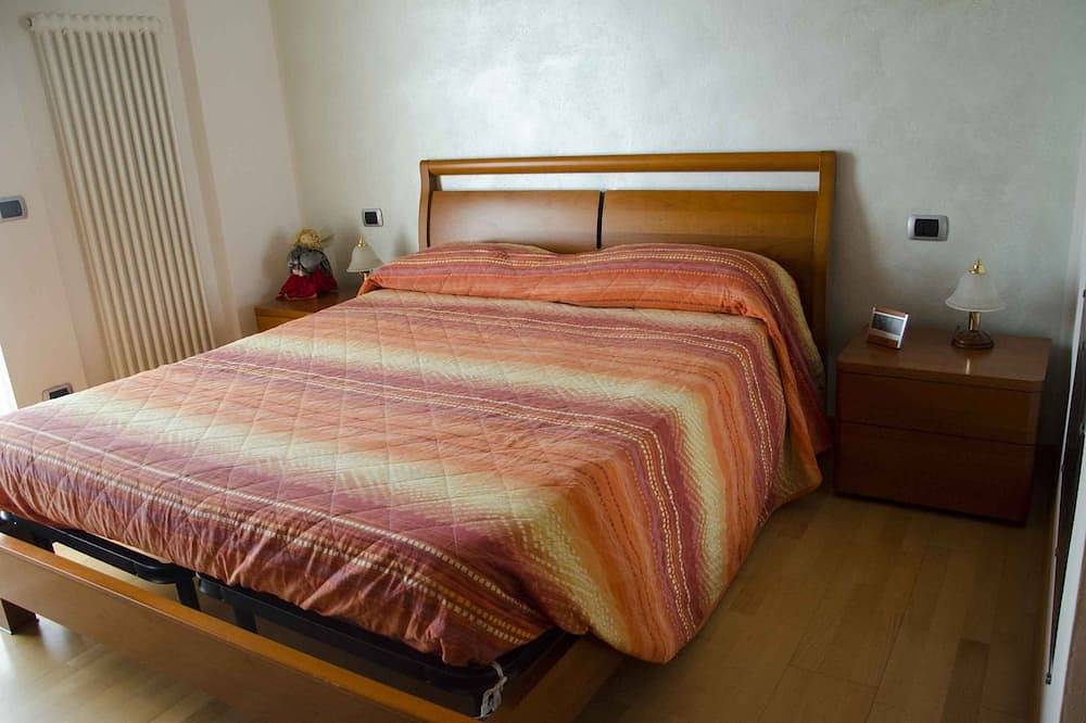 Villetta a due passi dai monti e dal Lago di Garda (Cipat in Brentonico, Prealpi Gardesane