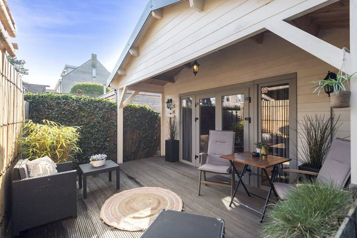 Bungalow für 2 Personen, mit Terrasse und Garten in 