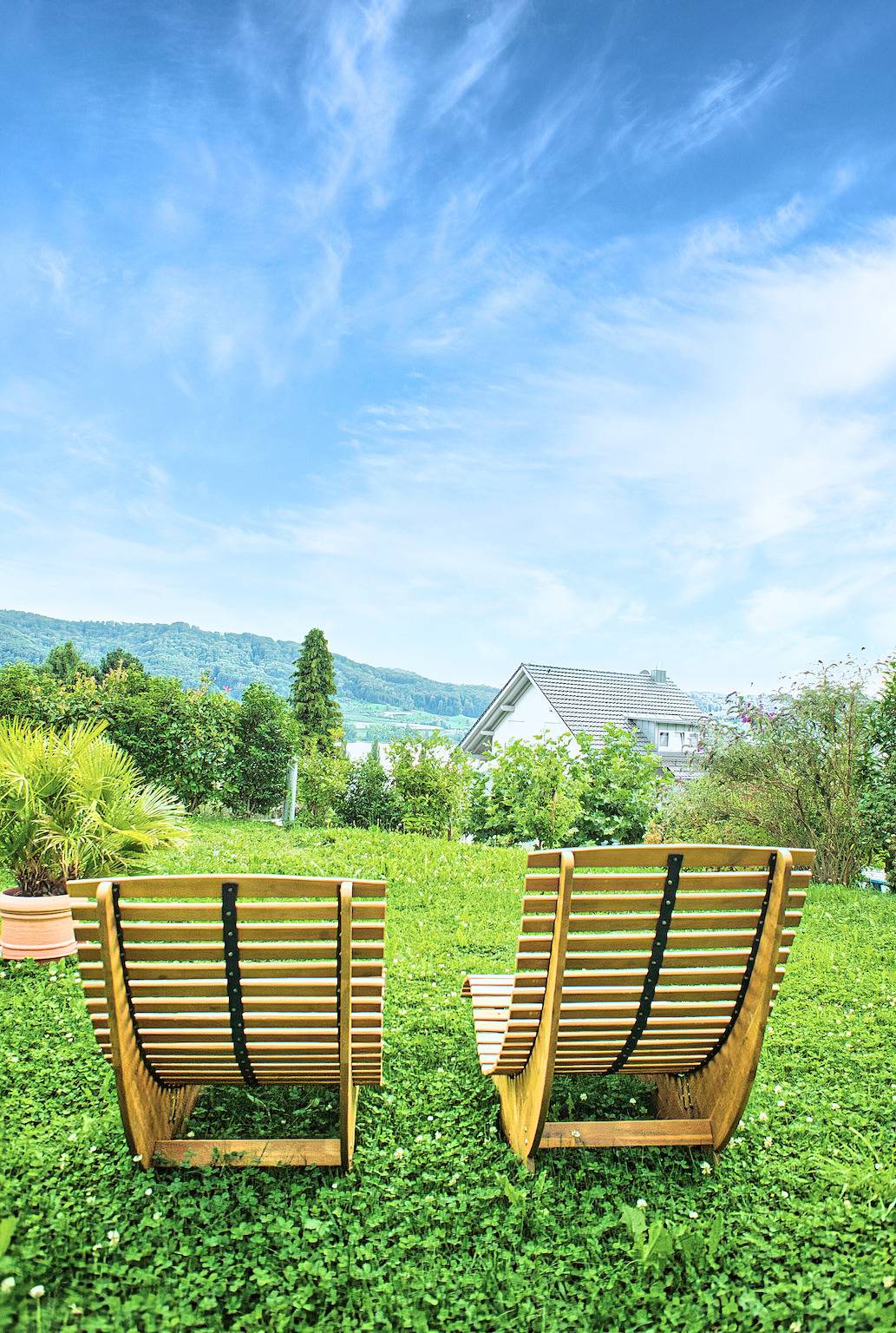 Ganze Wohnung, Apartment 'Im Laubgarten' mit Seeblick, privater Terrasse und Wlan in Öhningen, Untersee