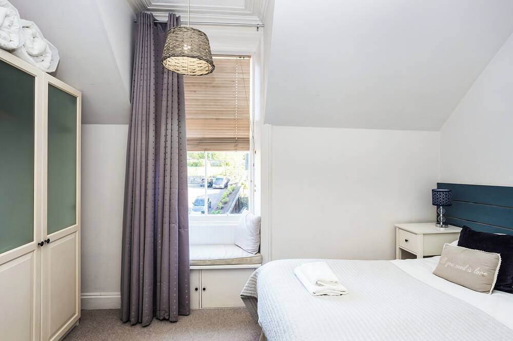 Ganze Wohnung, Charming and comfortable apartment, centrally located with easy parking access.  Sleeps 4 in North Berwick, Edinburgh und Lothian