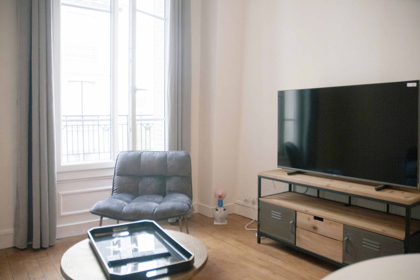 Apartamento entero, Bright 36m2 - near Vincennes in Vincennes, Valle del Marne