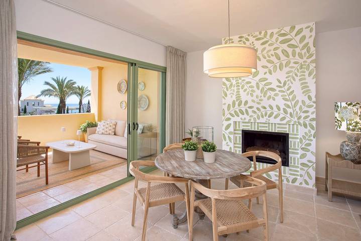 Ganze Wohnung, Ferienwohnung für 4 Personen mit Terrasse in Royal Flamingos Golf Resort, Benahavís