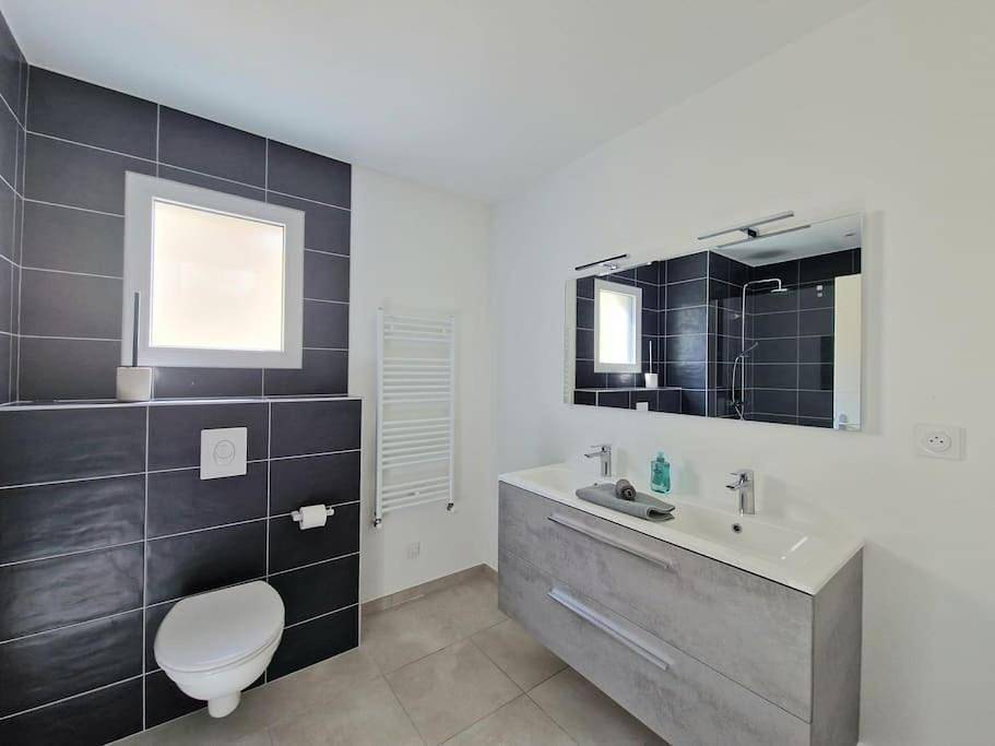 Appartement entier, Le Lisbonne #Climatisation#Terrasse#Parking in Aubière, Parc naturel régional des Volcans d'Auvergne