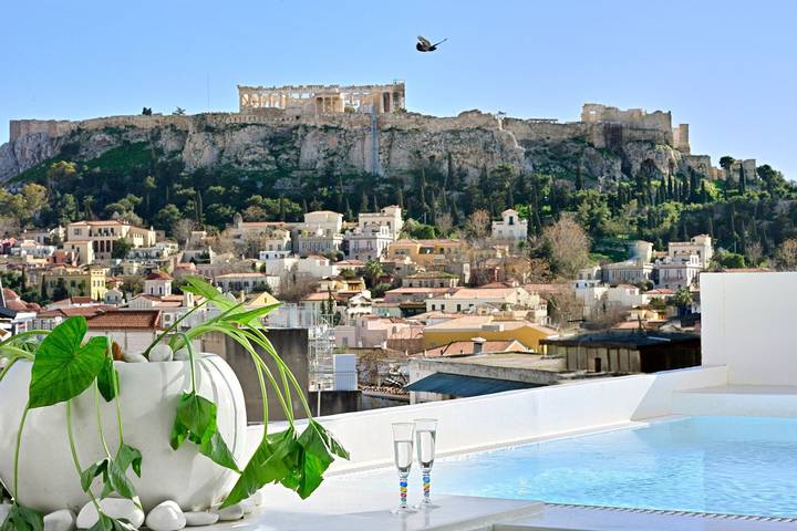 Villa für 4 Personen, mit Balkon und Terrasse sowie Pool in Athen - 3