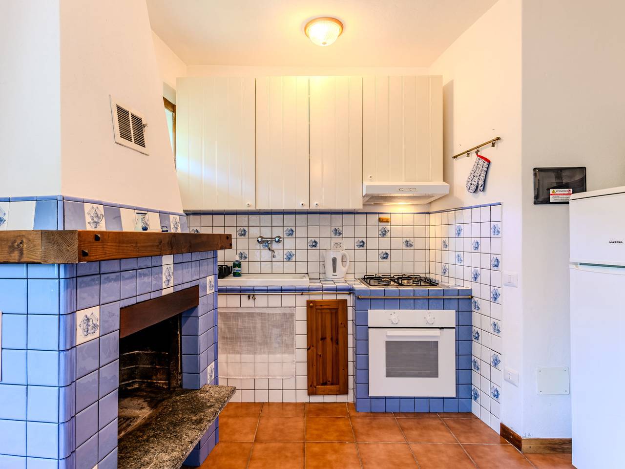 Ganze Wohnung, Caria 1 in Corrido, Luganersee (Italien)