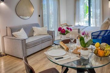 Gîte pour 2 personnes, avec terrasse et vue dans Plage de la Gaillarde