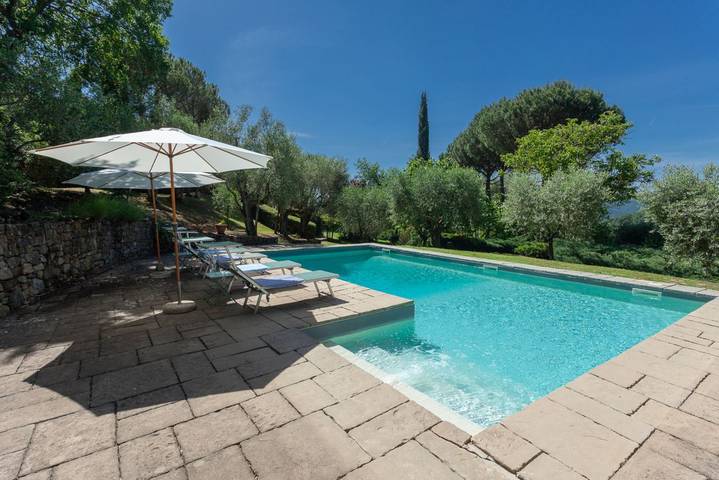 Chalet para 6 personas, con piscina y jardín - 1