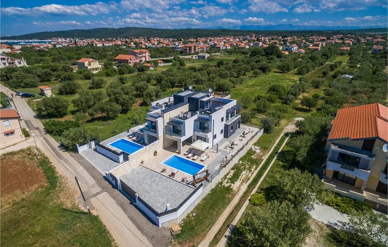 Hus för 10 Personer, med Terass i Zadar