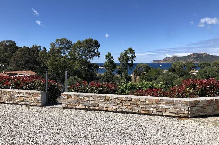 Appartamento intero, Mare Appartamento Con Piscina Riscaldata in Galeria, Parco naturale regionale della Corsica