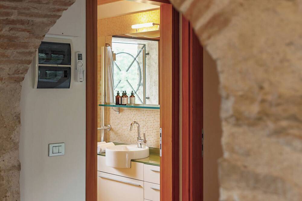 Telva Alta, country house with tennis in the Dolomites in Feltre, Cimonega Group