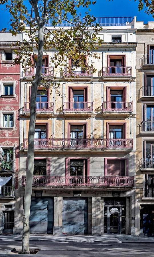 Apartahotel para 6 personas, con vistas y balcón en Barcelona
