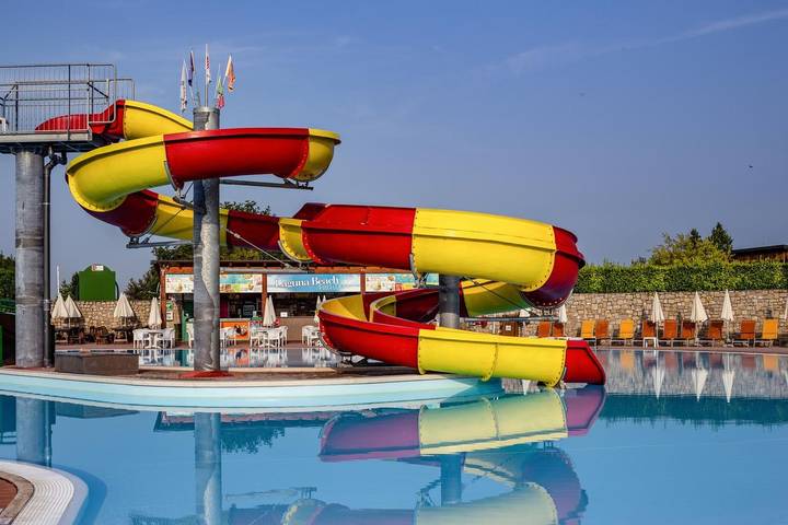 Appartamento vacanze per 4 persone, adatto a famiglie con bambini - 1