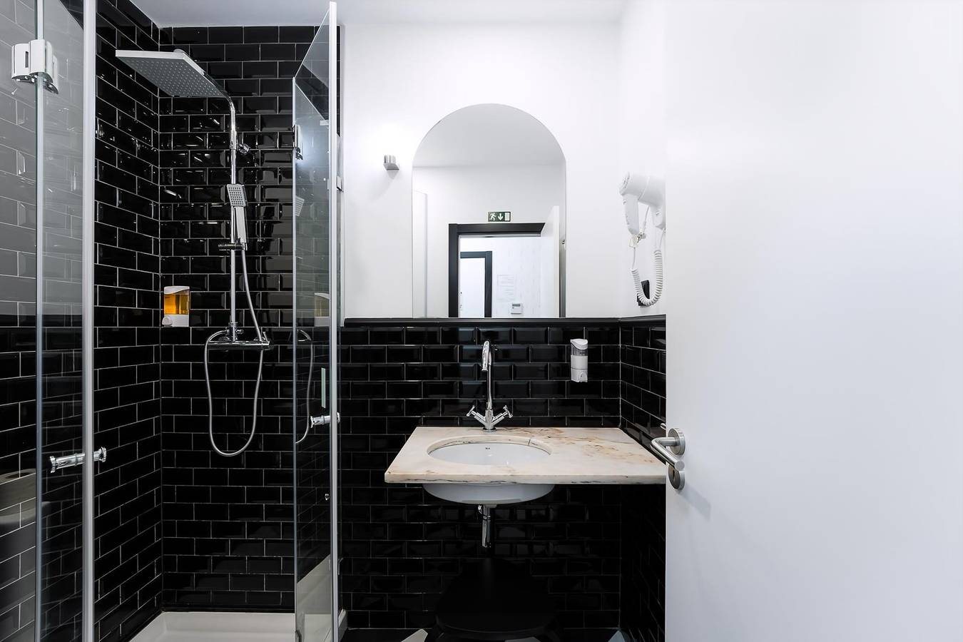 Geheel appartement, The Twenties by Guestready - Room 04 in Lissabon, Costa de Lisboa