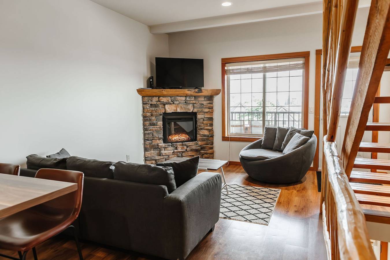 Apartamento entero, The Alpine - Big White Ski in/Out Condo w/ Ht in Big White