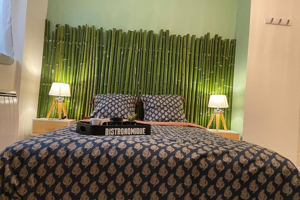 Appartement entier, One-Bedroom Apartment in Pontgouin, Région de Chartres