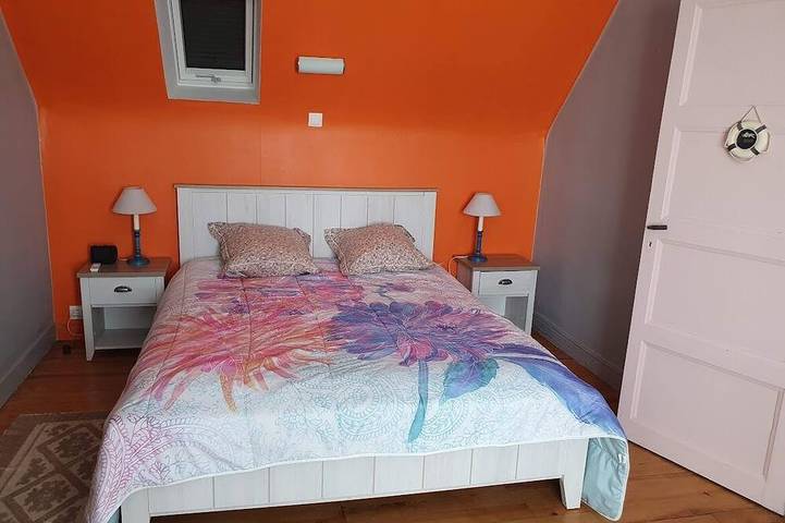 Maison Bleue 80 m2, Proche de la Mer, Jardin Clos, Gr 34 in Plouguerneau, Brest region