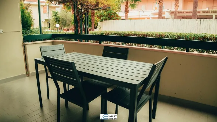 Appartamento vacanze per 4 persone, con giardino e balcone - 1