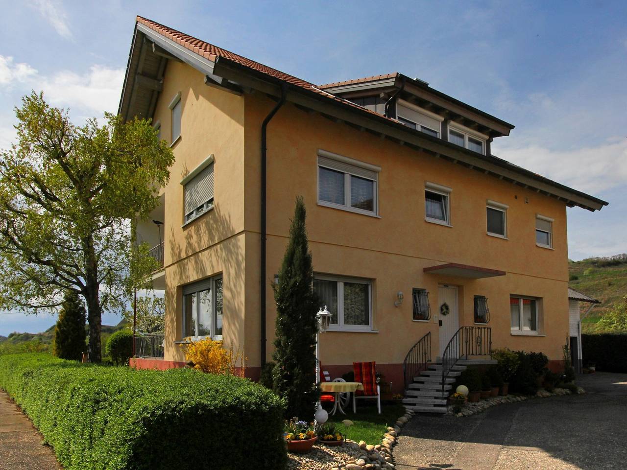 Ganze Wohnung, Ferienwohnung 'Graf' mit Gemeinschaftsterrasse, Gemeinschaftsgarten und Wi-Fi in Oberbergen, Vogtsburg im Kaiserstuhl