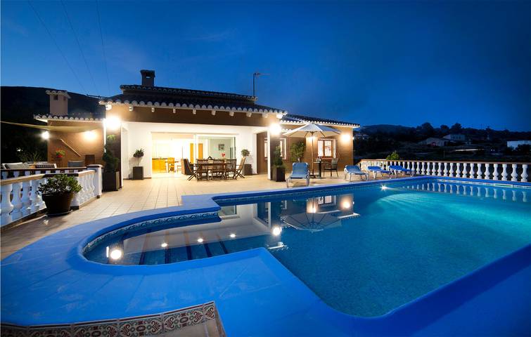 Apartamento Español: Aire Acondicionado, Piscina y Parking in Teulada, Costa Blanca