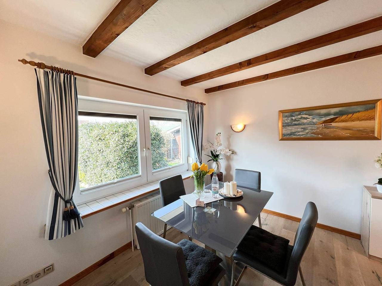 Ganze Wohnung, Das Haus liegt am Ortseingang von Tinnum ruhig in einer Sackgasse gelegen. in Tinnum, Sylt (Gemeinde)