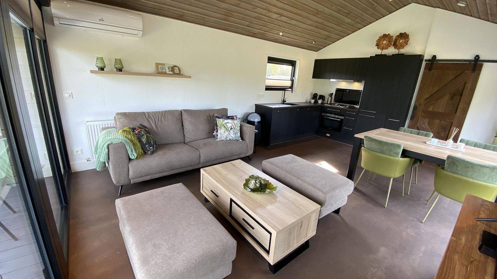 Vakantie Zeeland — Vz1035 Luxe vakantiechalet in Scherpenisse in Scherpenisse, Niederländische Nordsee