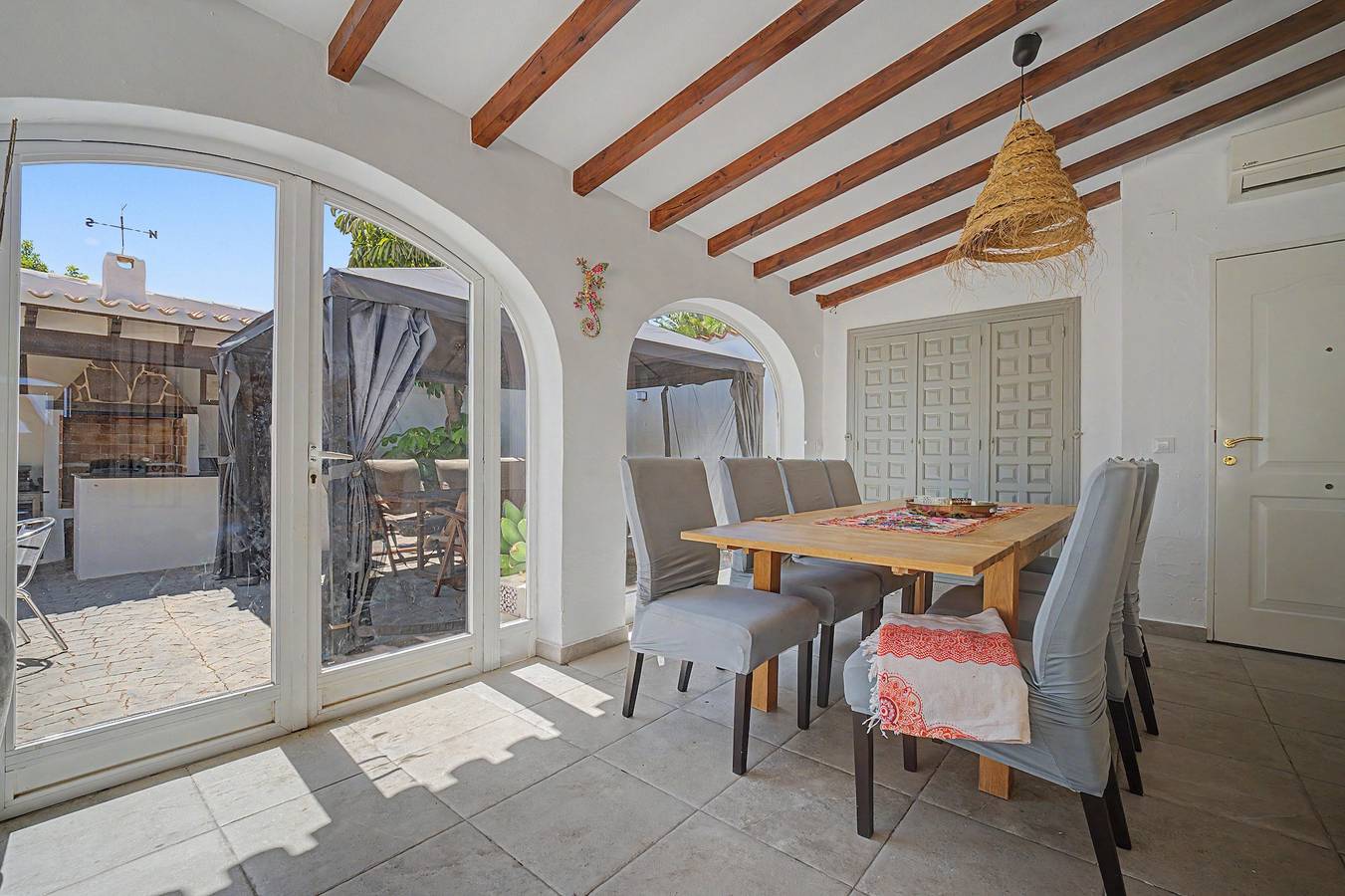 Villa 'Jazmines' with Sea View, Wi-Fi and Air Conditioning in Pego, Costa Blanca