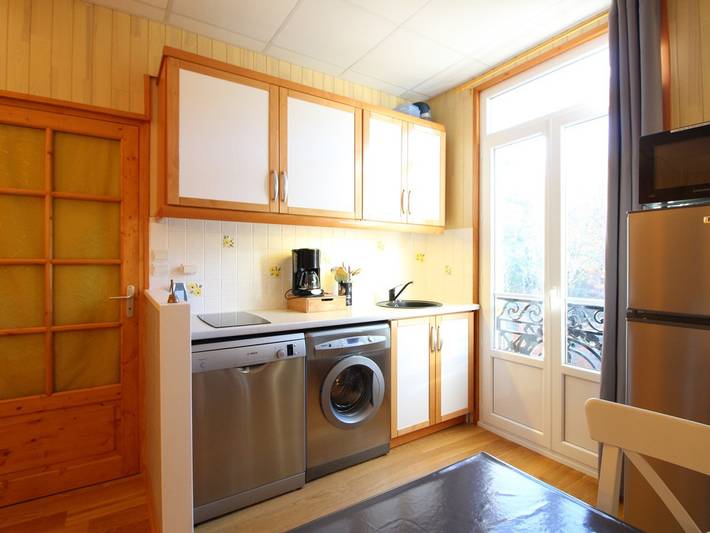 Appartement entier, La Bourboule Centre: T2 Confort avec Ascenseur et Wi-Fi in La Bourboule, Parc naturel régional des Volcans d'Auvergne