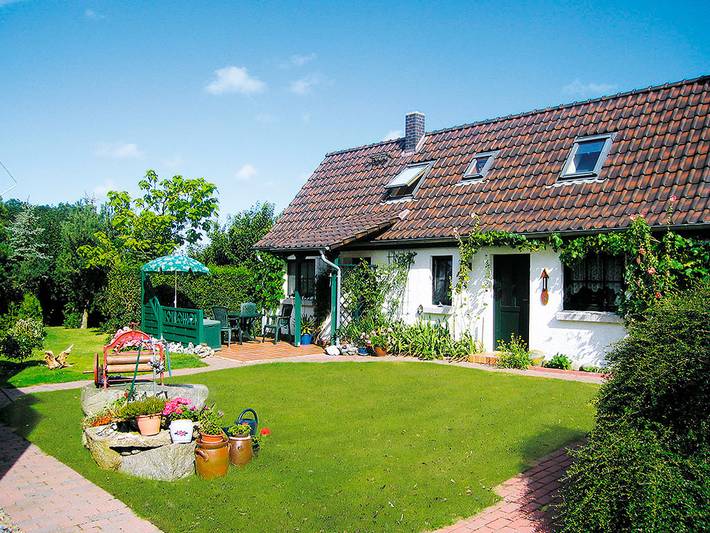 Ferienhaus für 4 Personen, mit Garten in Breege - 2