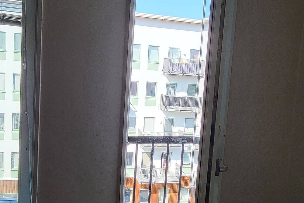 Ganze Wohnung, Bo Själv Eller med din Nära och Kära in Uppsala