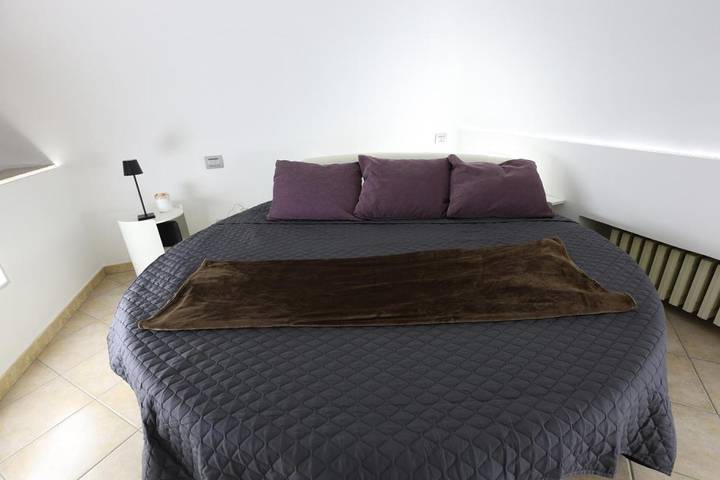 Gîte pour 3 personnes, avec terrasse à Verceil - 4