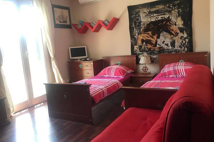Location de vacances pour 10 personnes, avec jacuzzi ainsi que jardin et sauna à Dolceacqua - 3