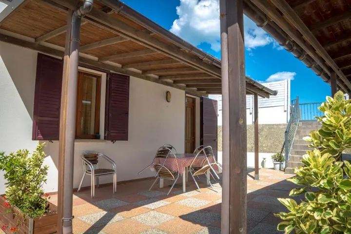 Aparthotel para 4 personas, con jardín, Se admiten mascotas - 1