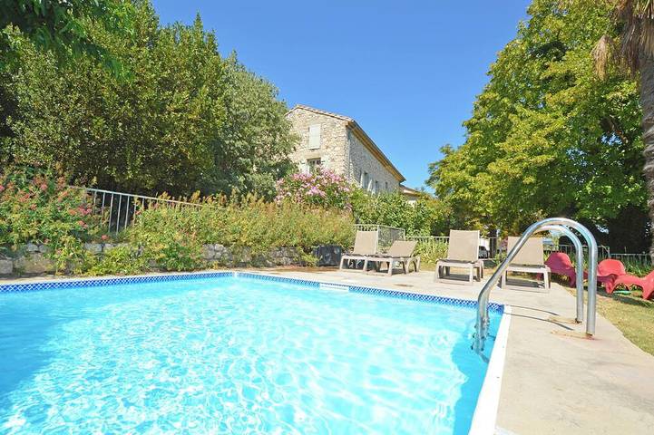 Casa de vacaciones para 20 personas, con jardín - 1
