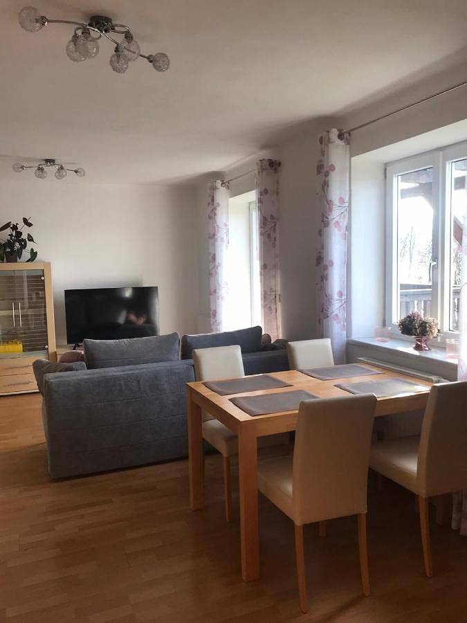Ferienwohnung für 3 Personen, mit Balkon und Seeblick sowie Ausblick in Mondsee (Stadt) - 4