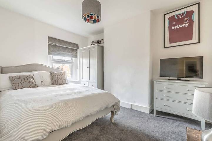 Location de vacances pour 4 personnes, avec jardin, animaux acceptés à Windsor - 2