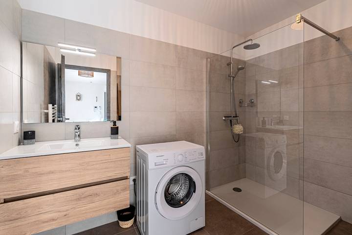 Apartamento entero, Casa Fangu - Balcon avec Vue Port et Montagnes in Sant Ambroggio, Lumio